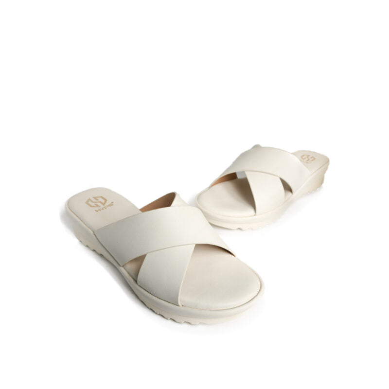 Collection of Aylin in a gallery layout