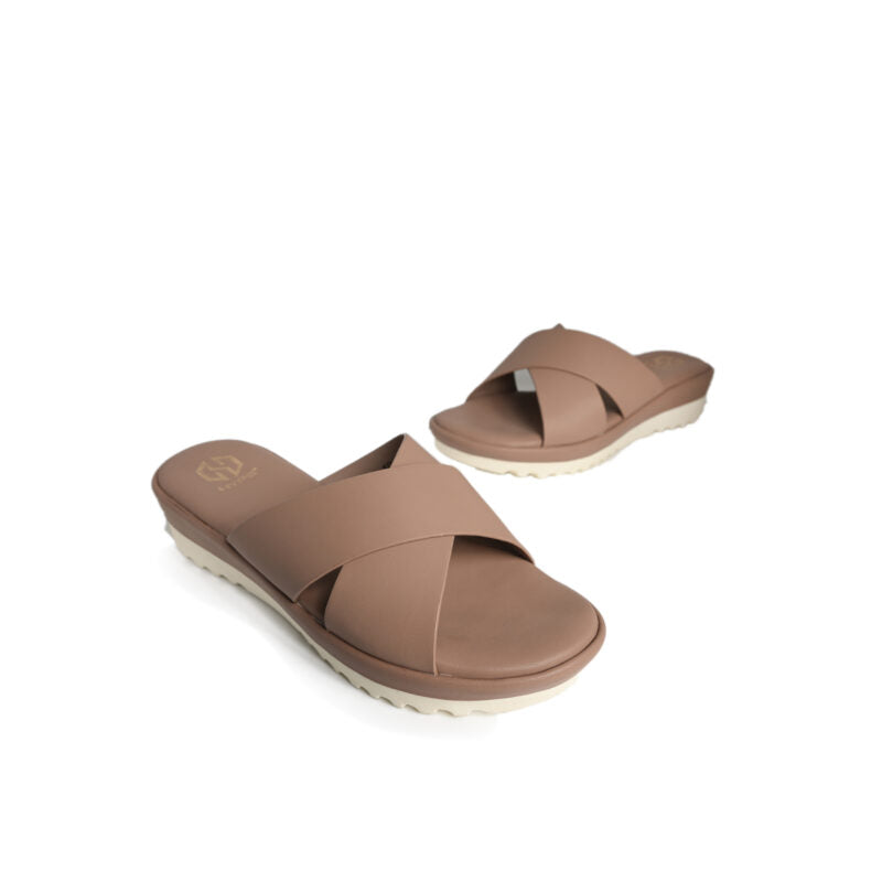 Collection of Aylin in a gallery layout