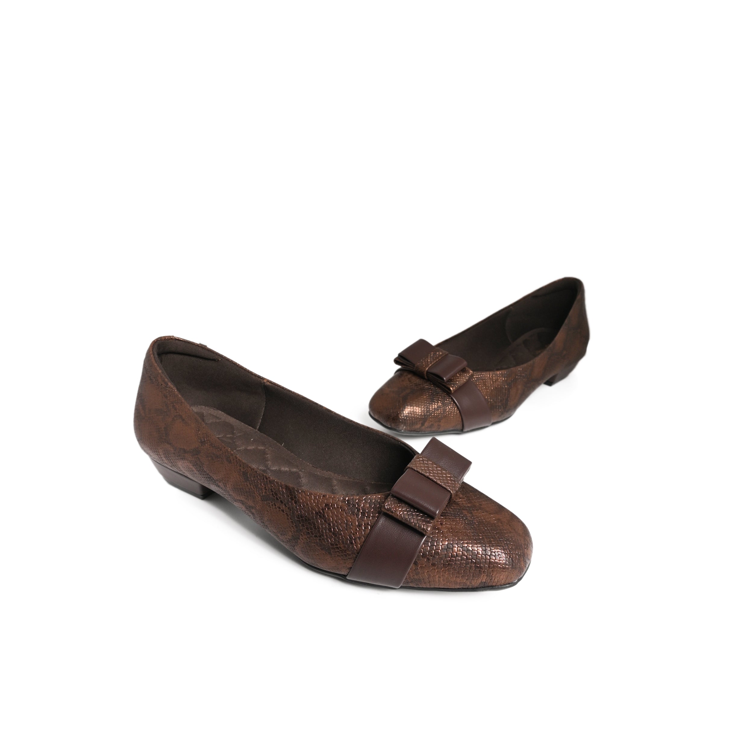 Collection of Bellucci in a gallery layout