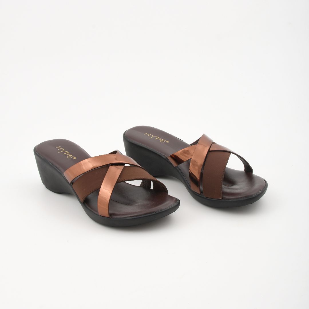 Collection of Rae in a gallery layout