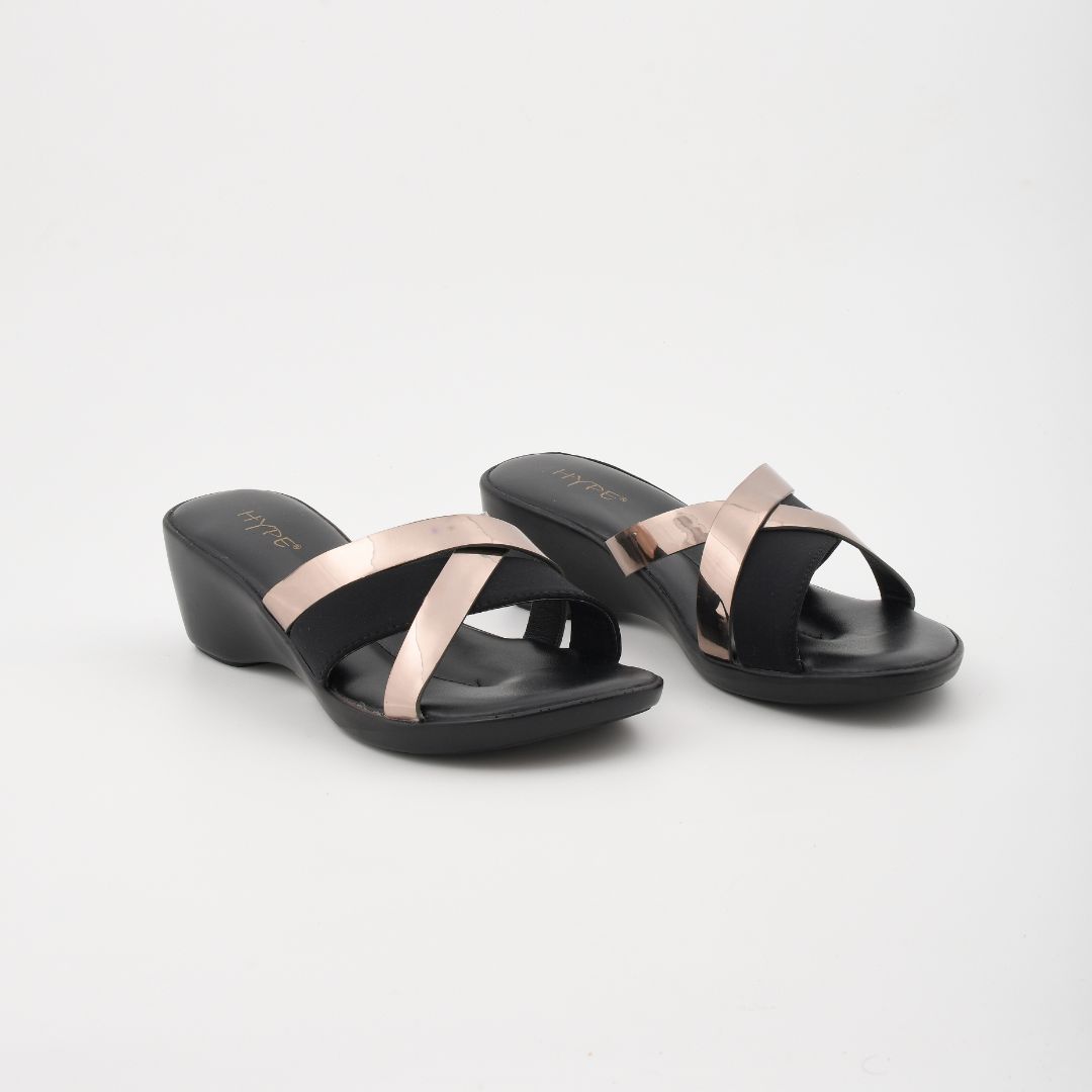 Collection of Rae in a gallery layout