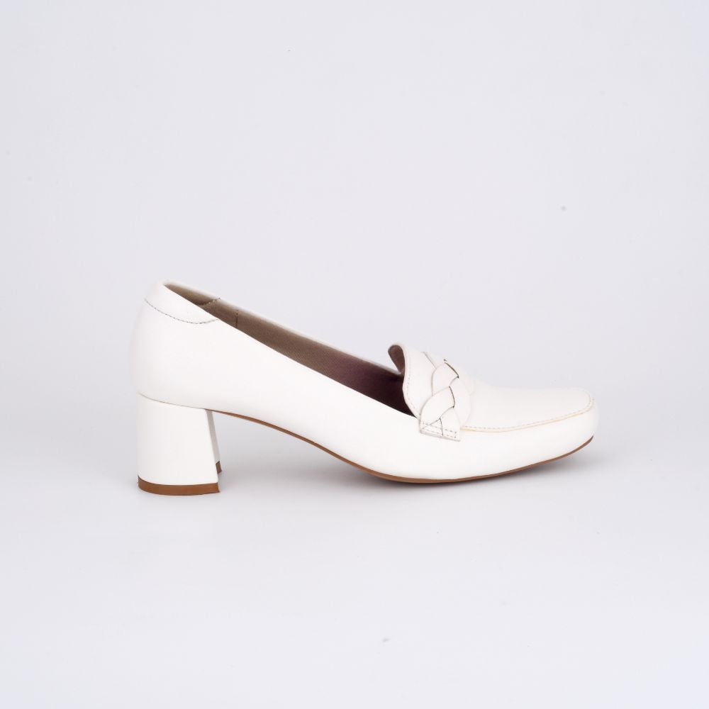 Collection of Diana in a gallery layout