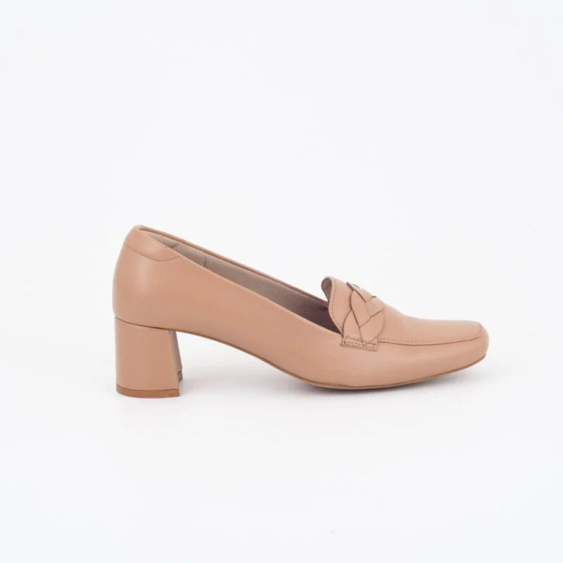 Collection of Diana in a gallery layout