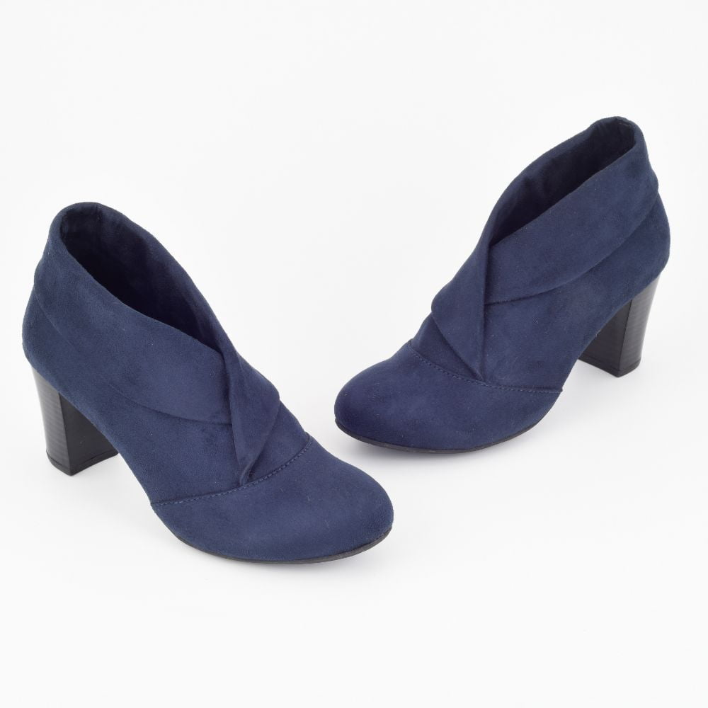 Collection of Firoza in a gallery layout