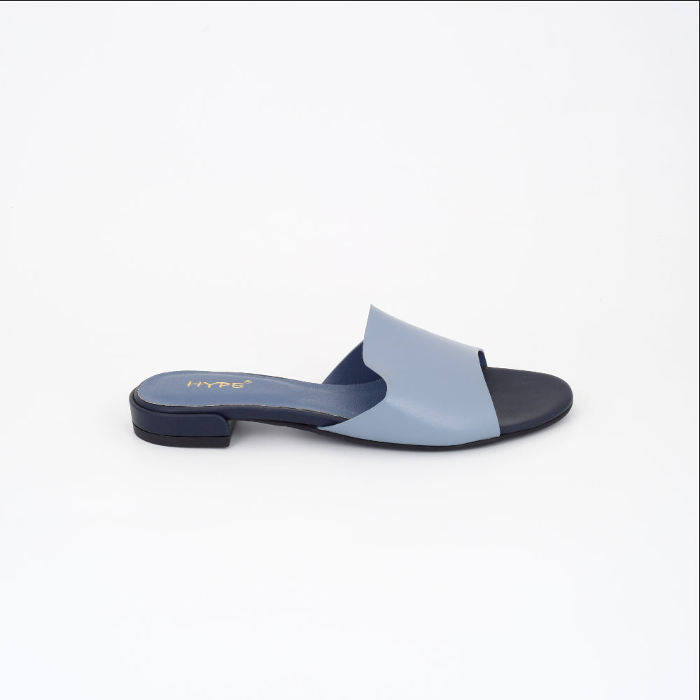 Collection of Zoya in a gallery layout