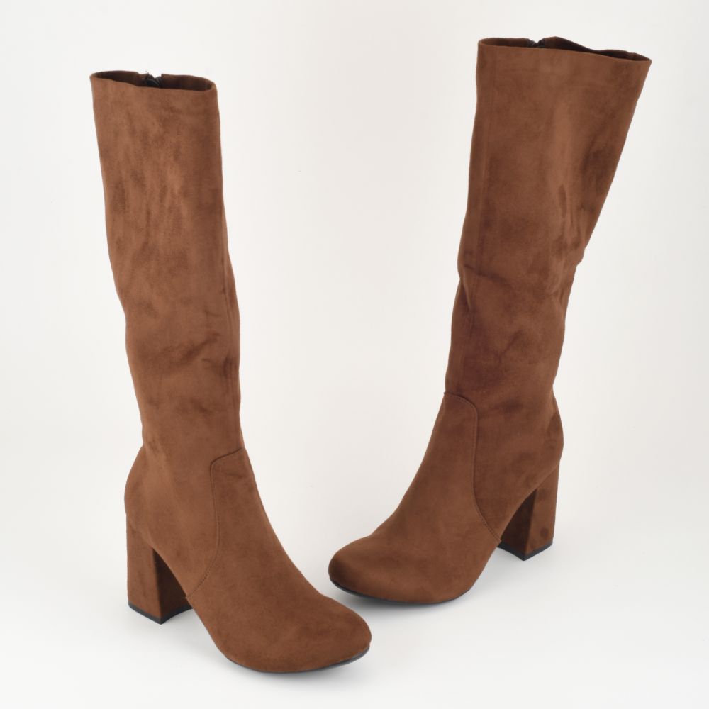 Collection of Agnes in a gallery layout