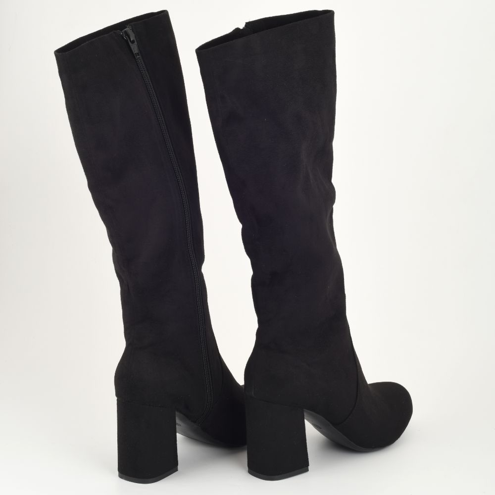 Collection of Agnes in a gallery layout