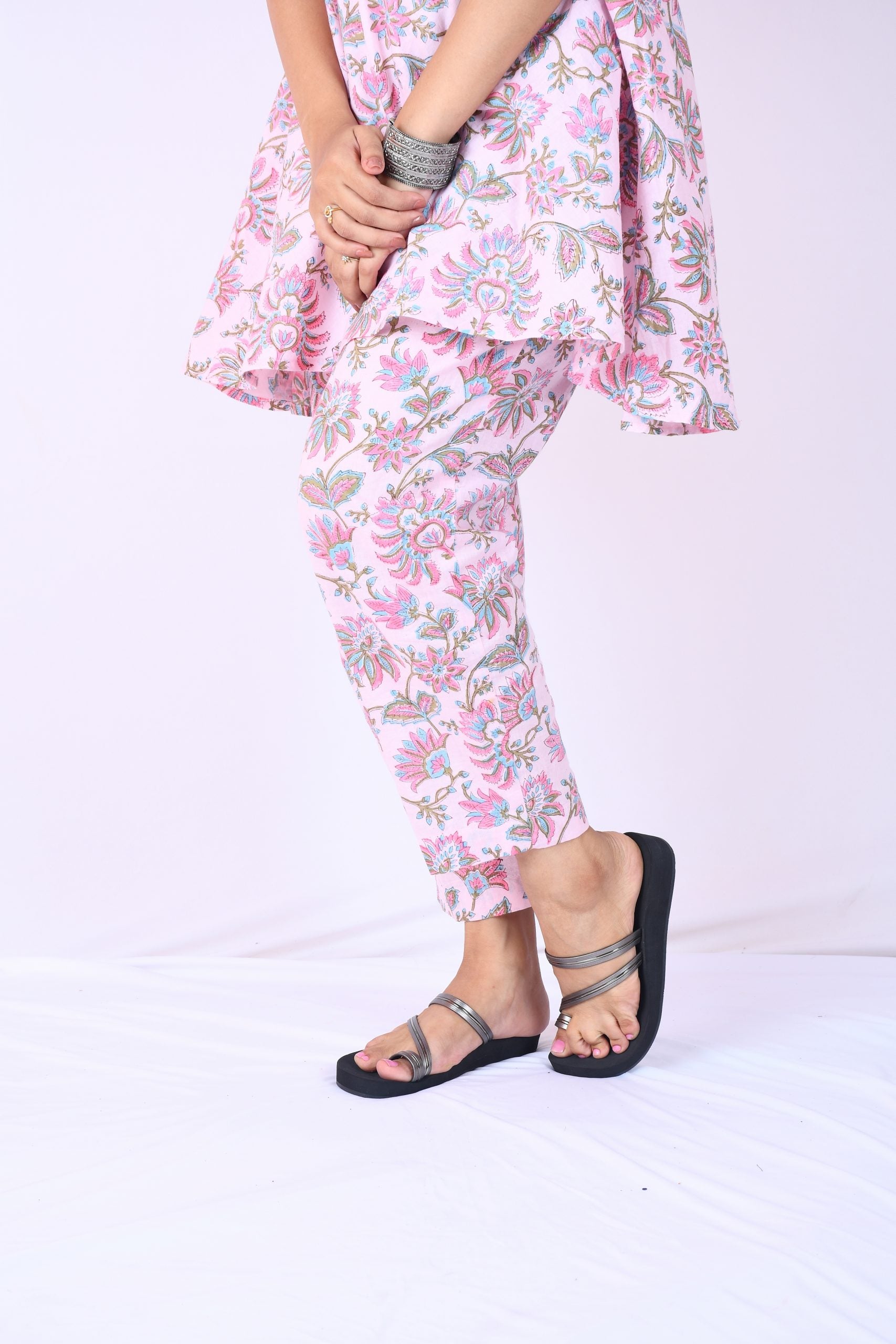 Collection of Beira in a gallery layout