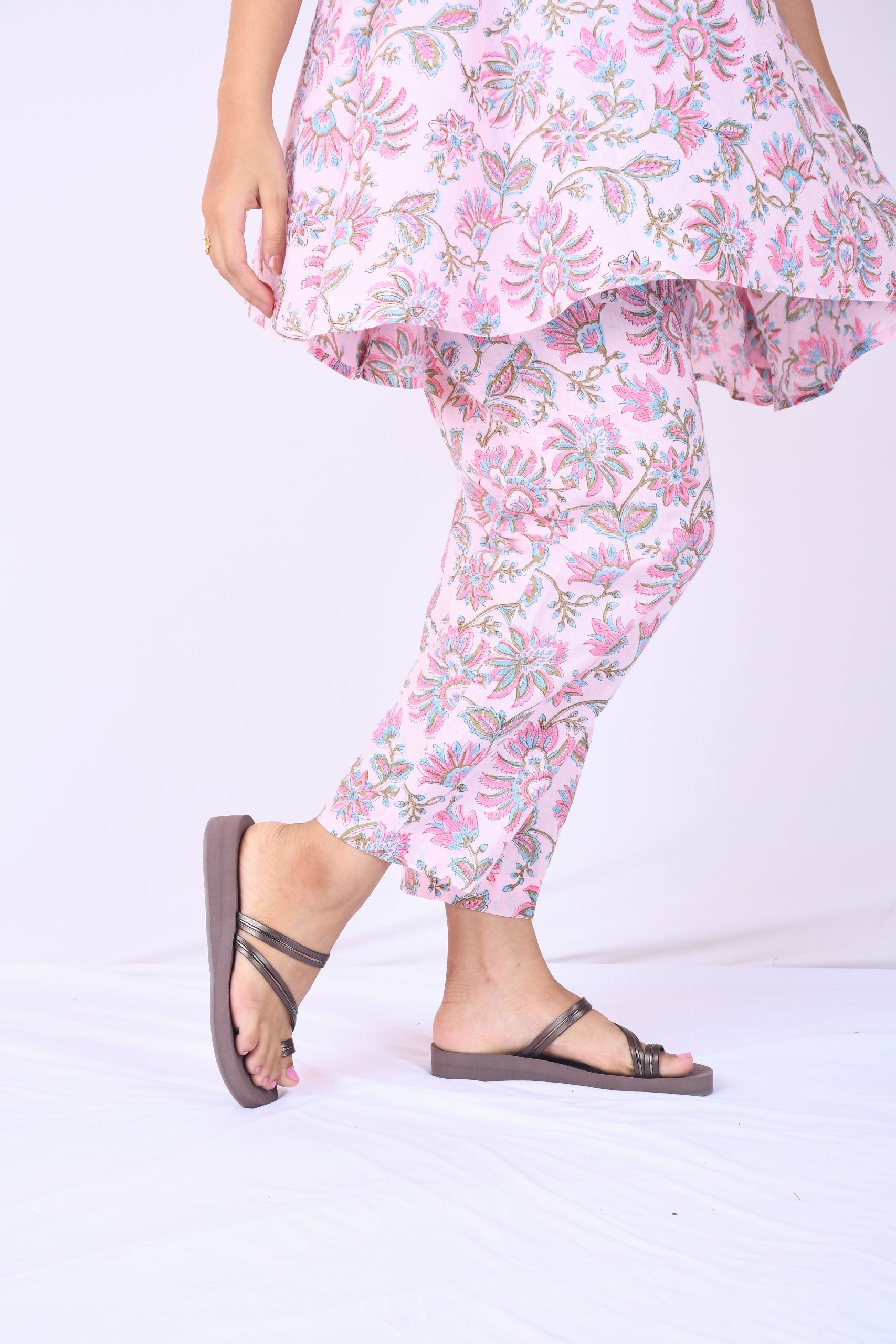 Collection of Beira in a gallery layout