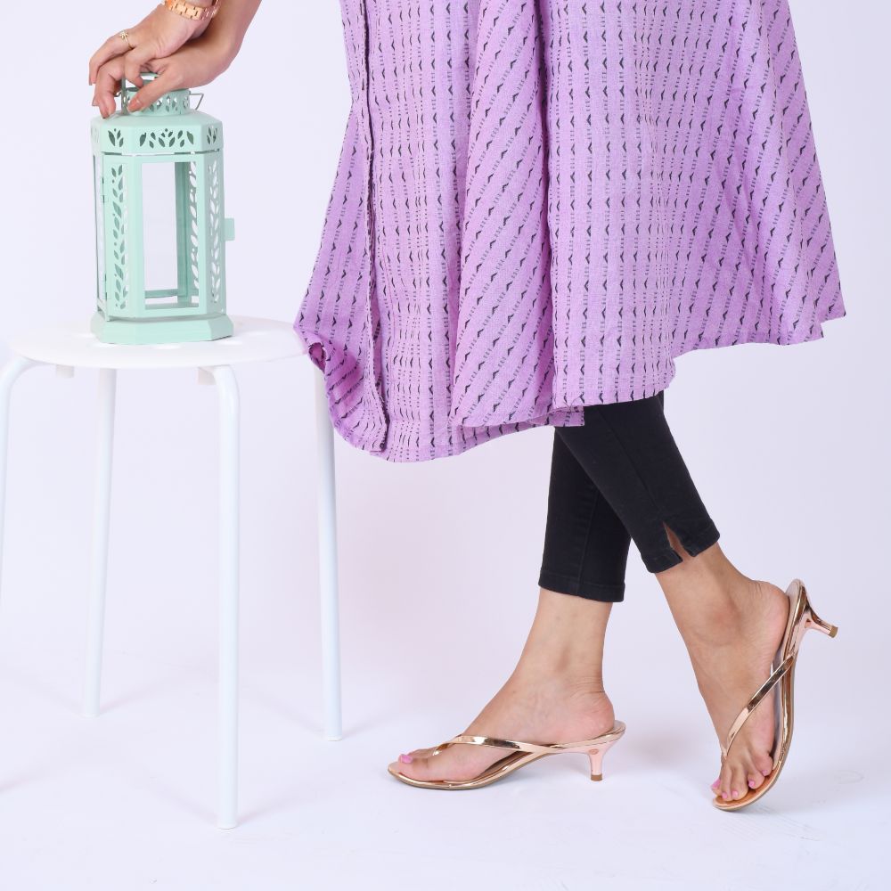 Collection of Dia in a gallery layout