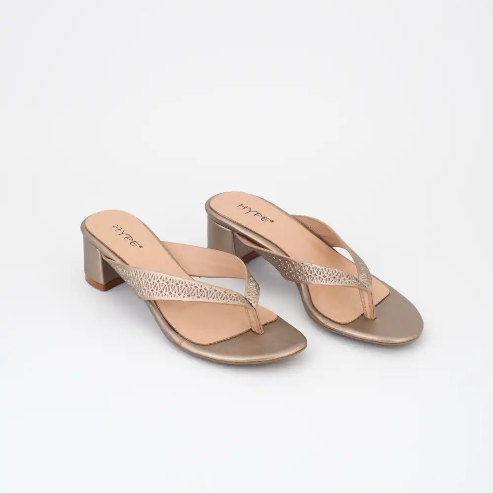 Collection of Hira in a gallery layout