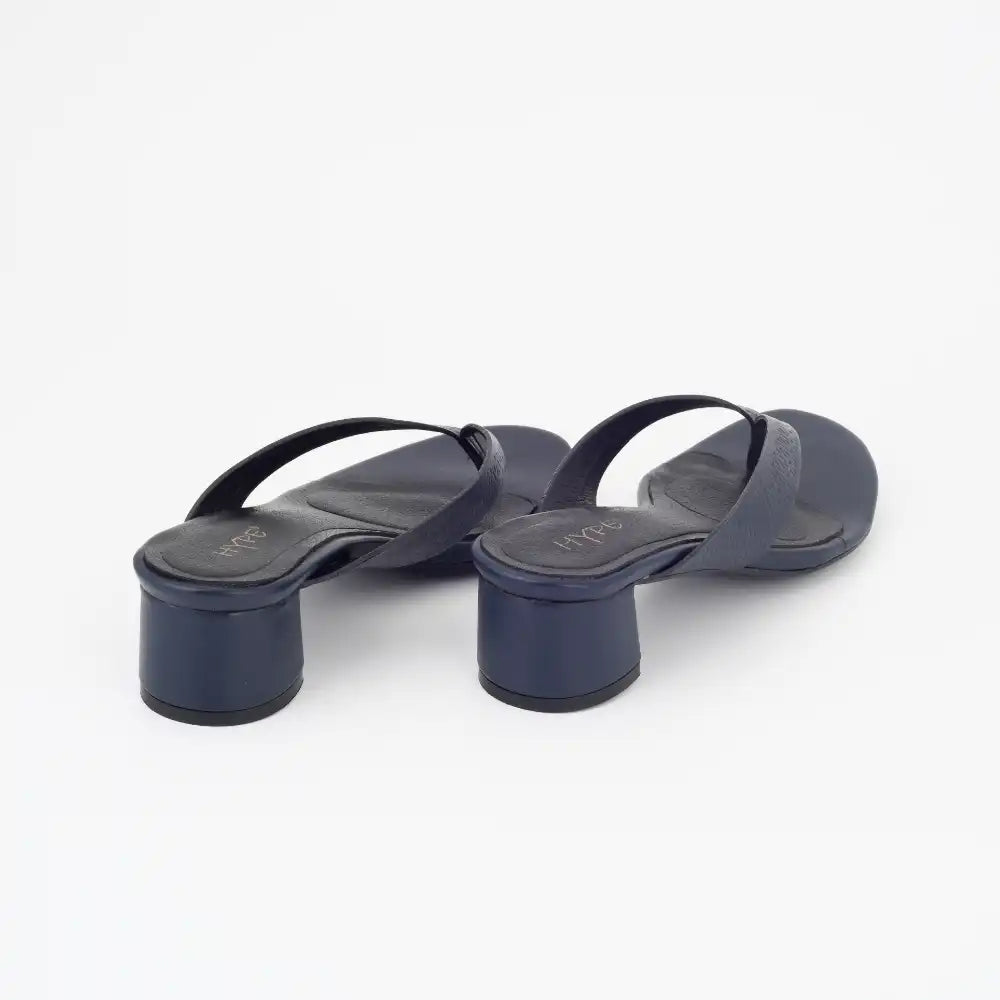 Collection of Hira in a gallery layout