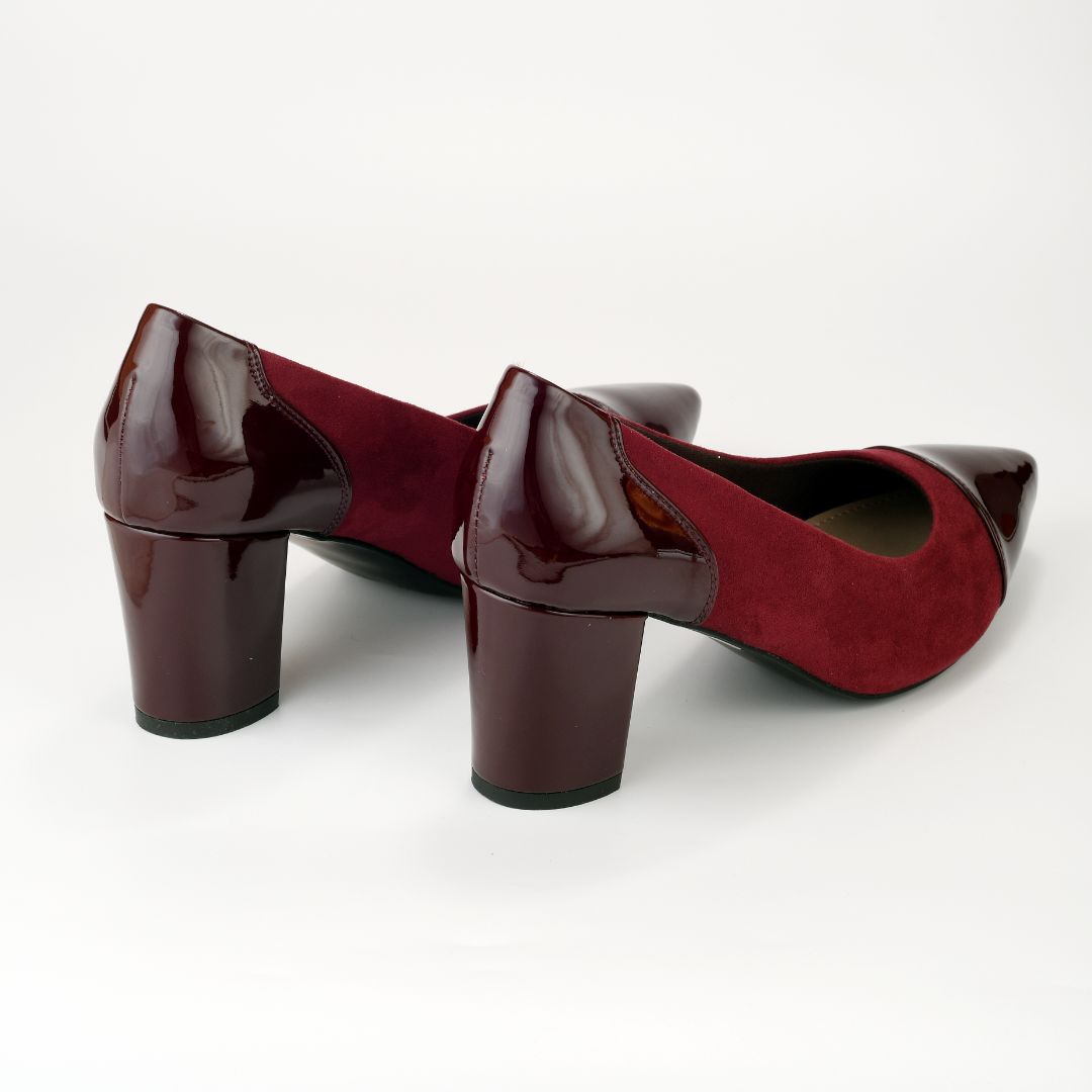 Collection of Carina in a gallery layout