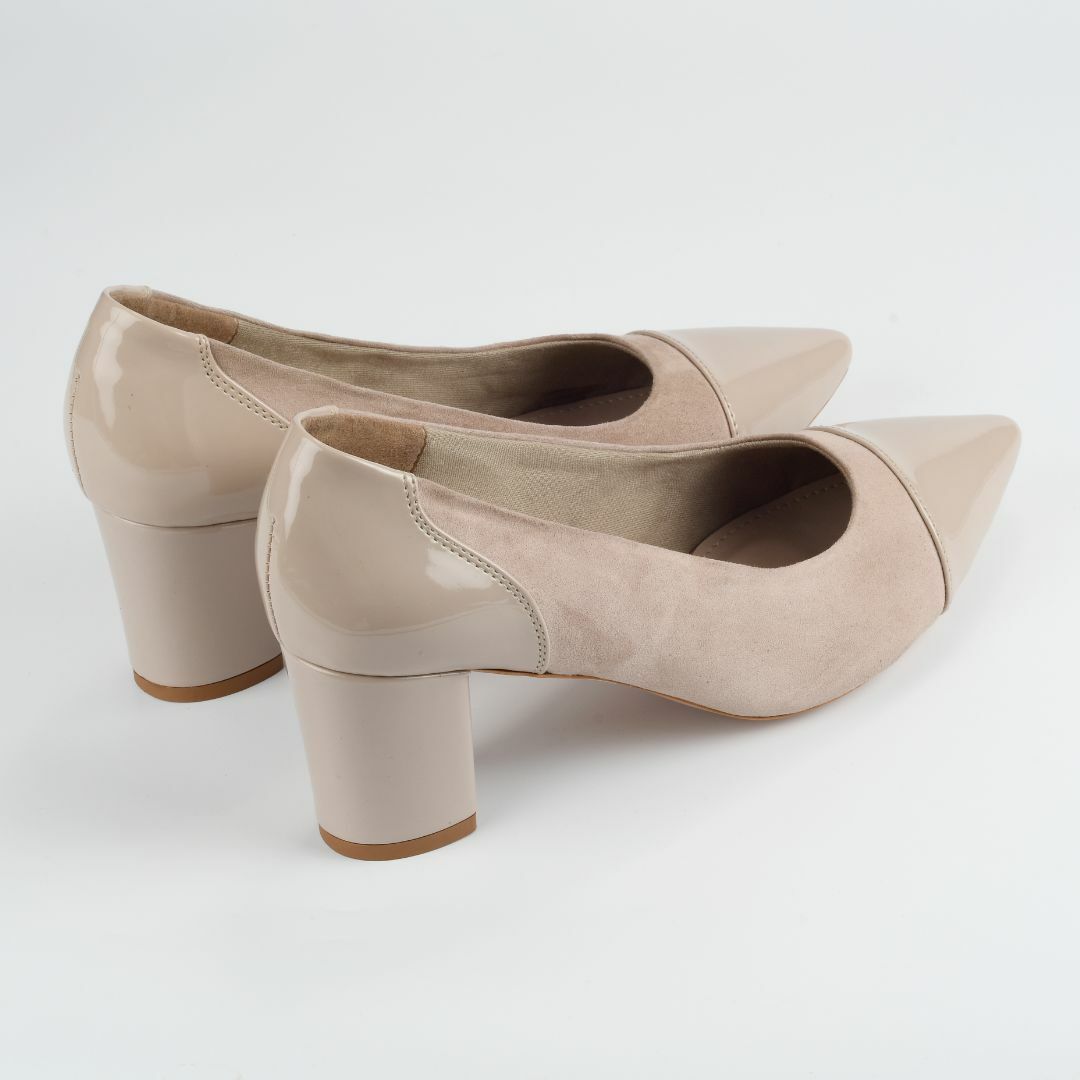 Collection of Carina in a gallery layout