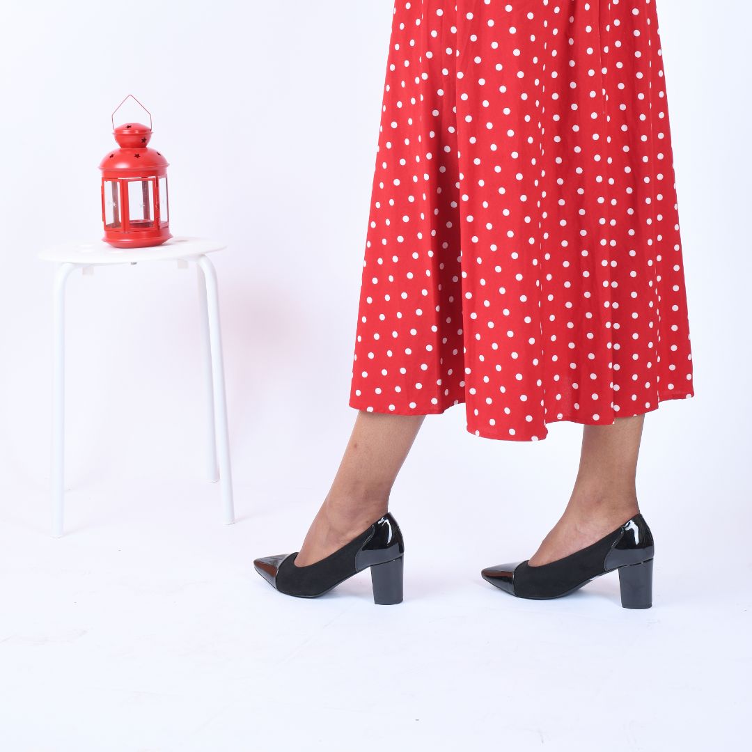 Collection of Carina in a gallery layout