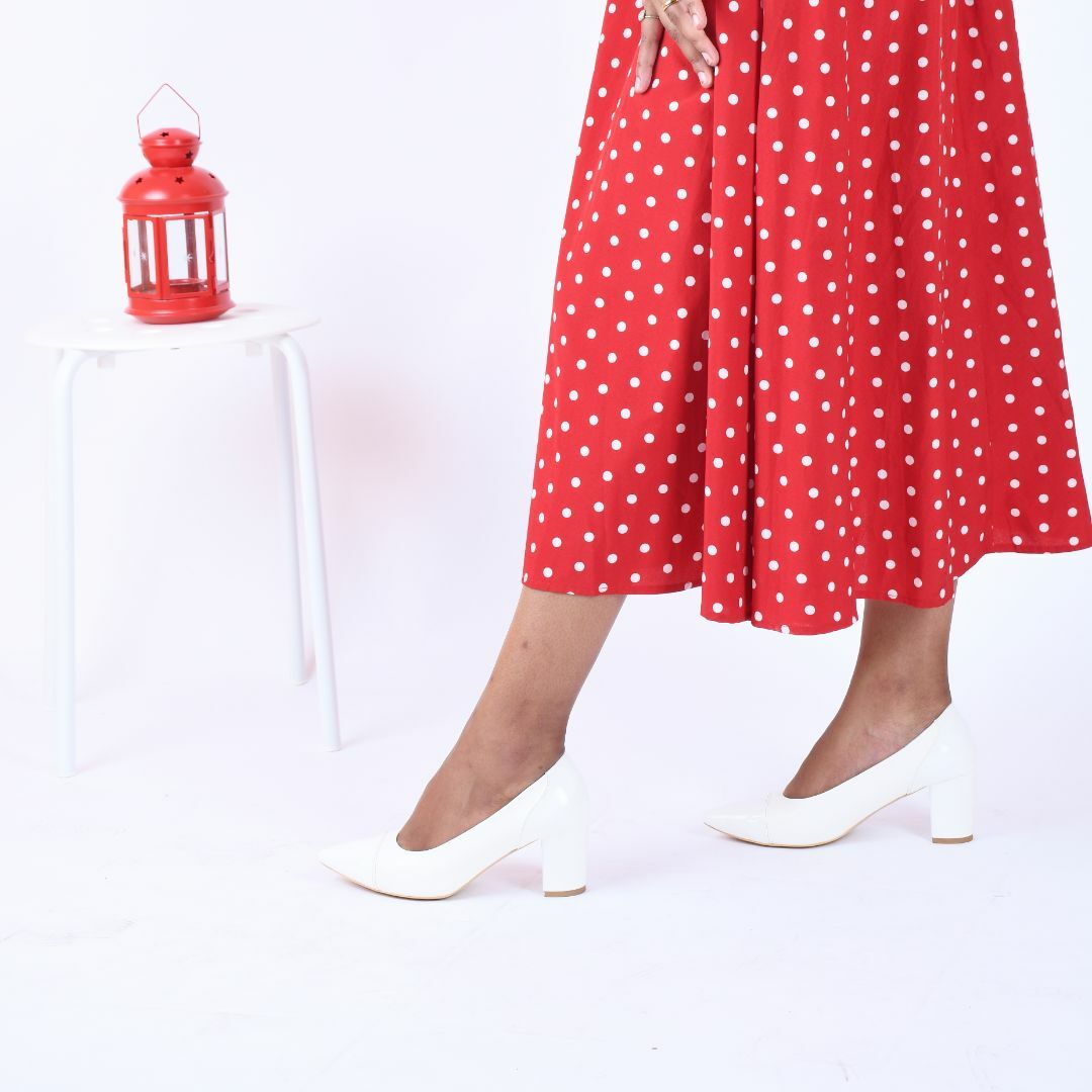 Collection of Carina in a gallery layout