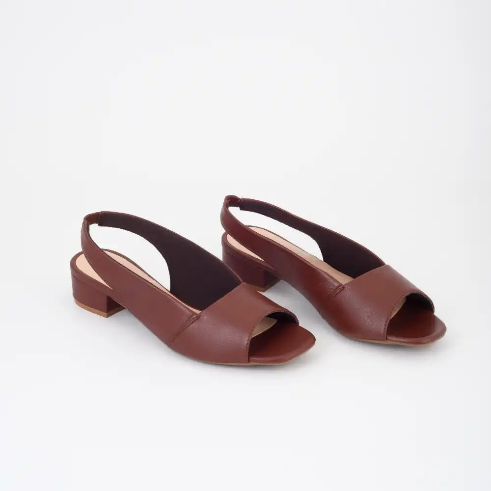 Collection of Kalie in a gallery layout