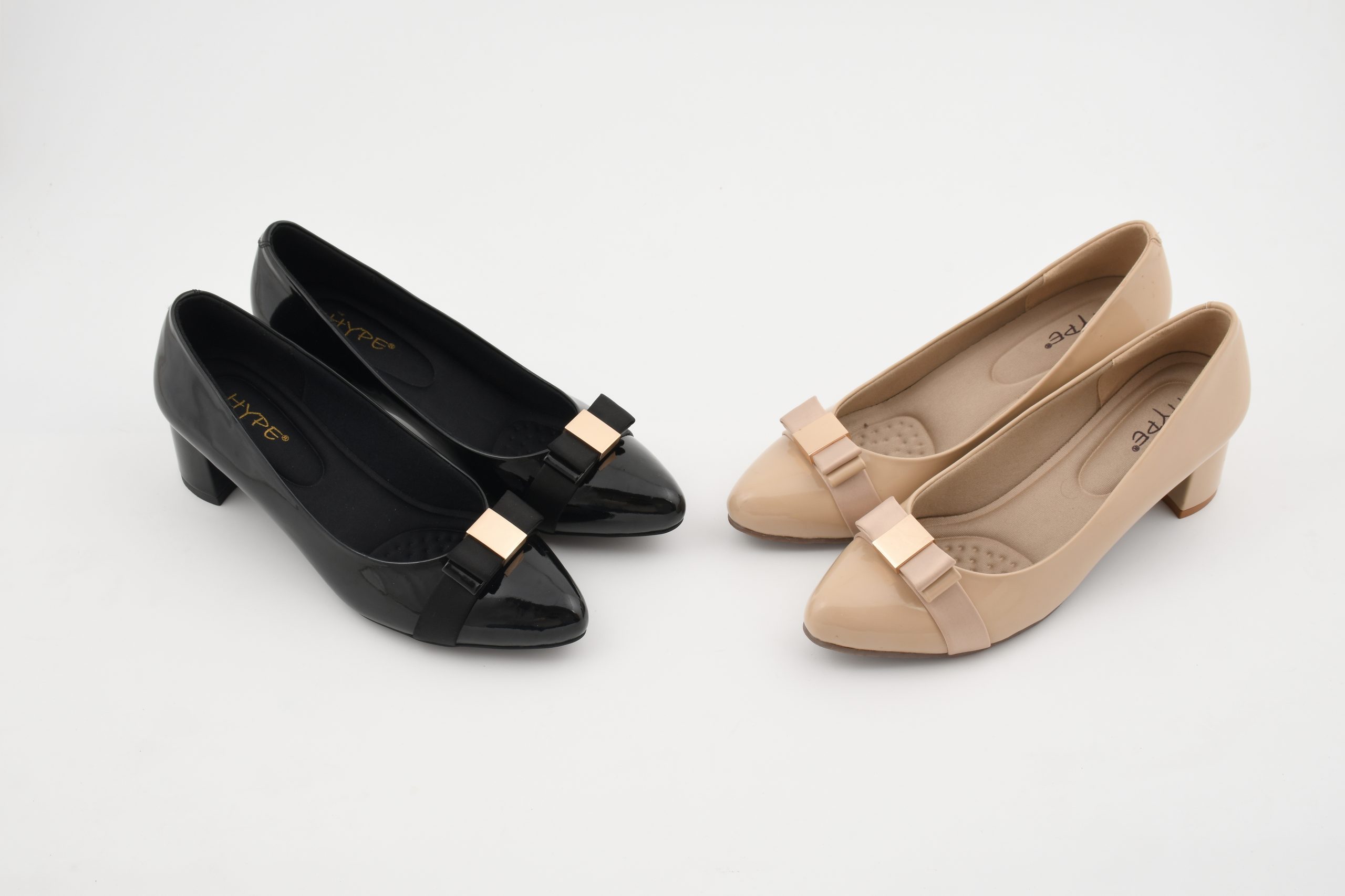 Collection of Zuri in a gallery layout