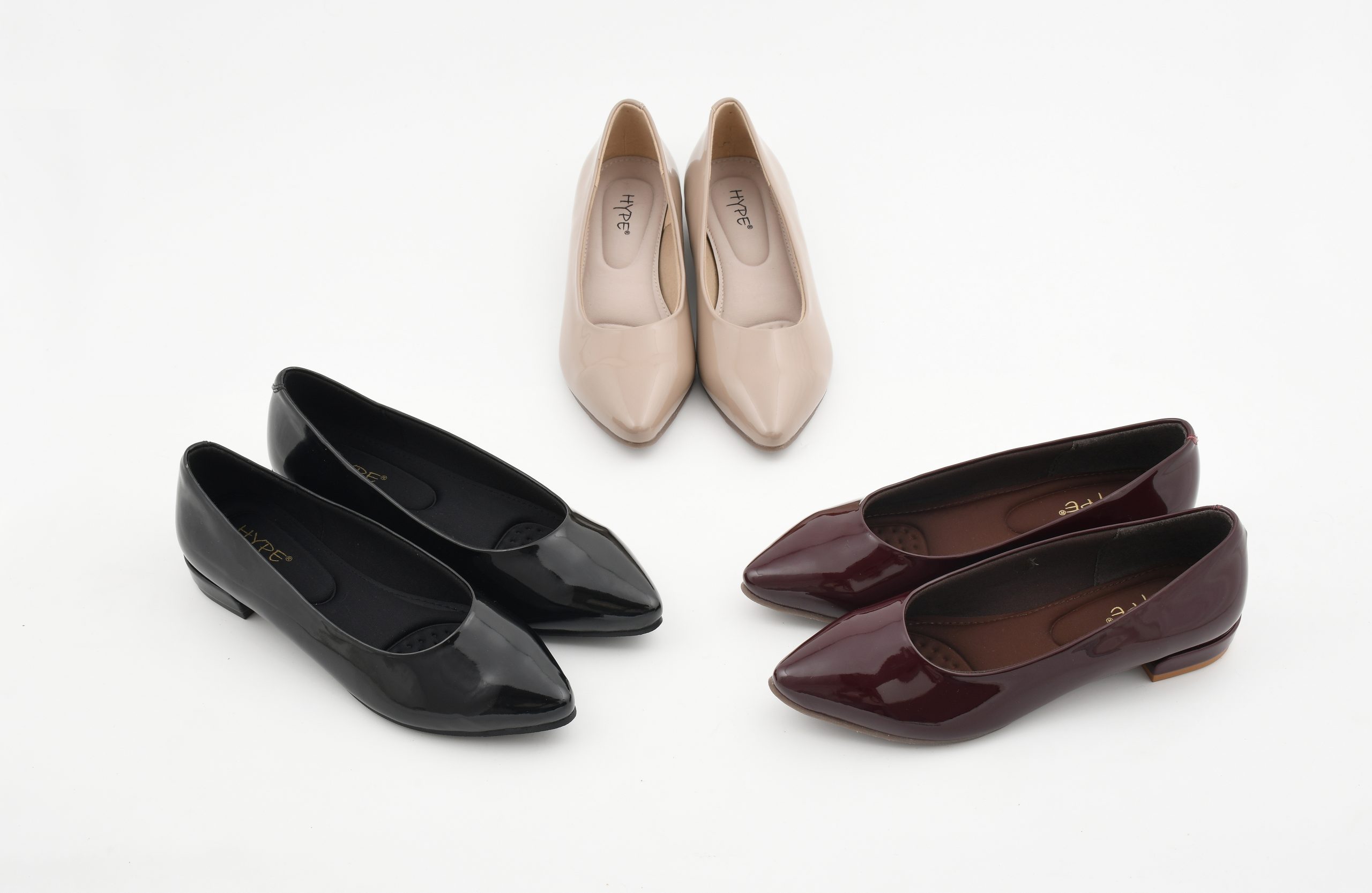 Collection of Akila in a gallery layout