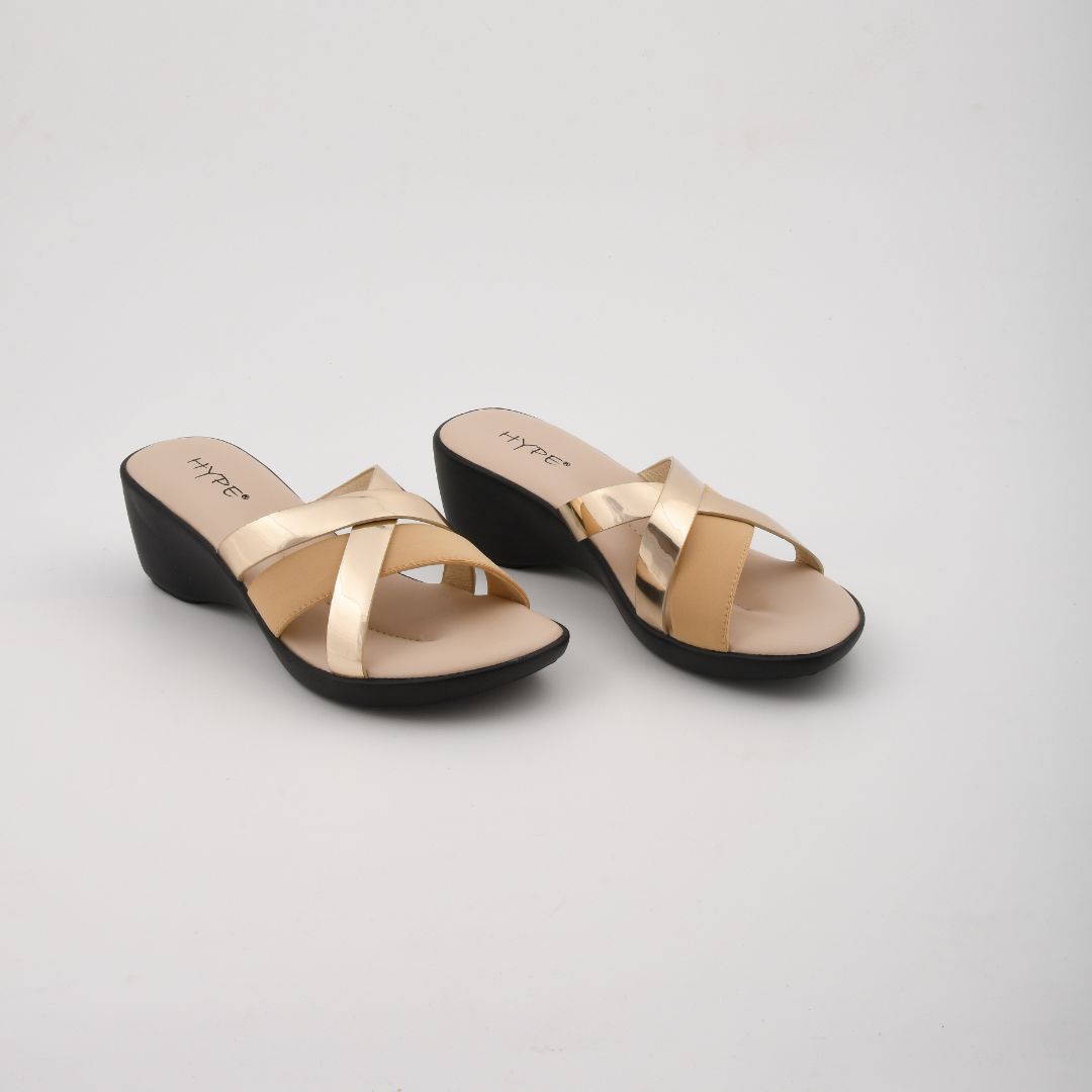 Collection of Rae in a gallery layout